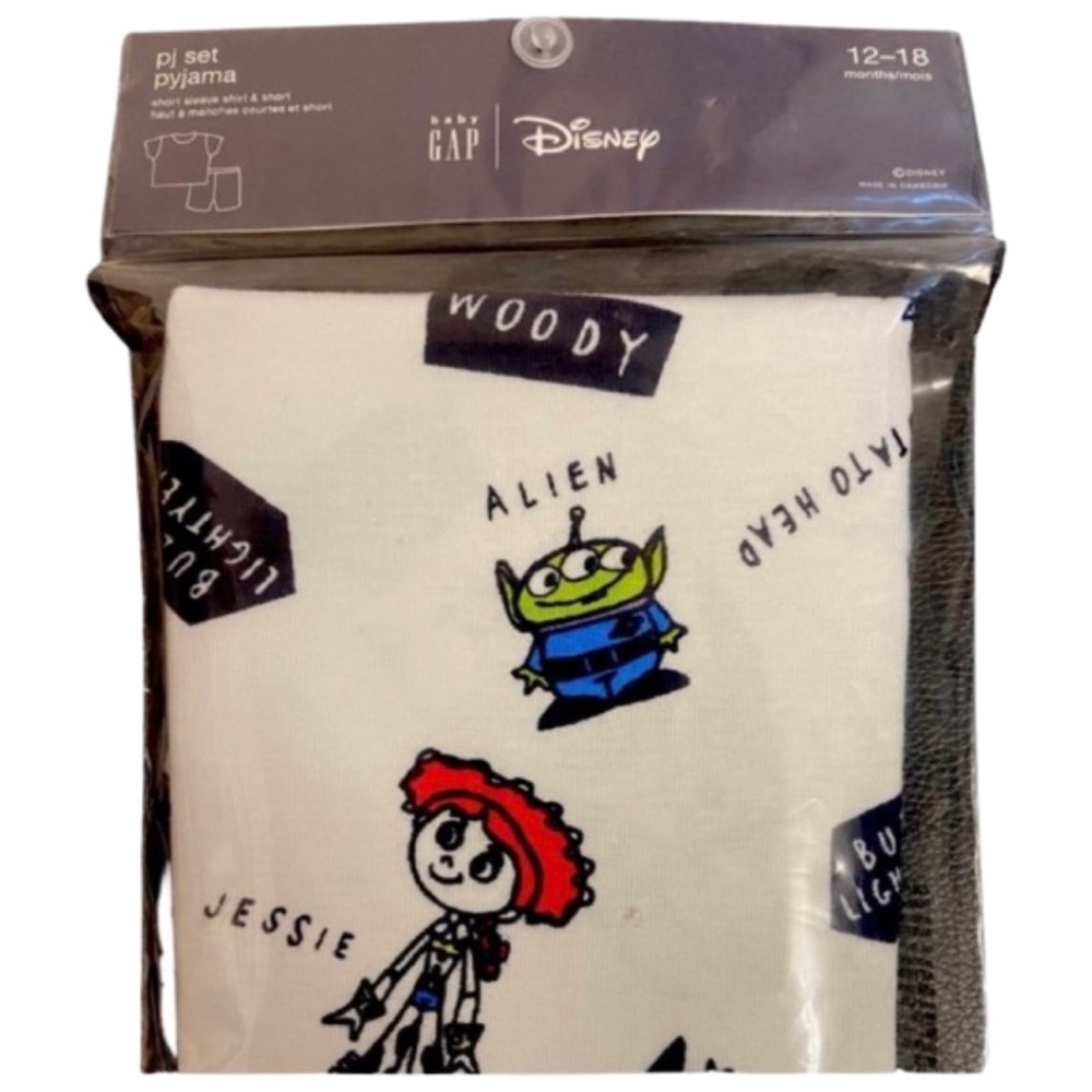 Baby Gap boy  PJ with Toys Story size:12-18 month.